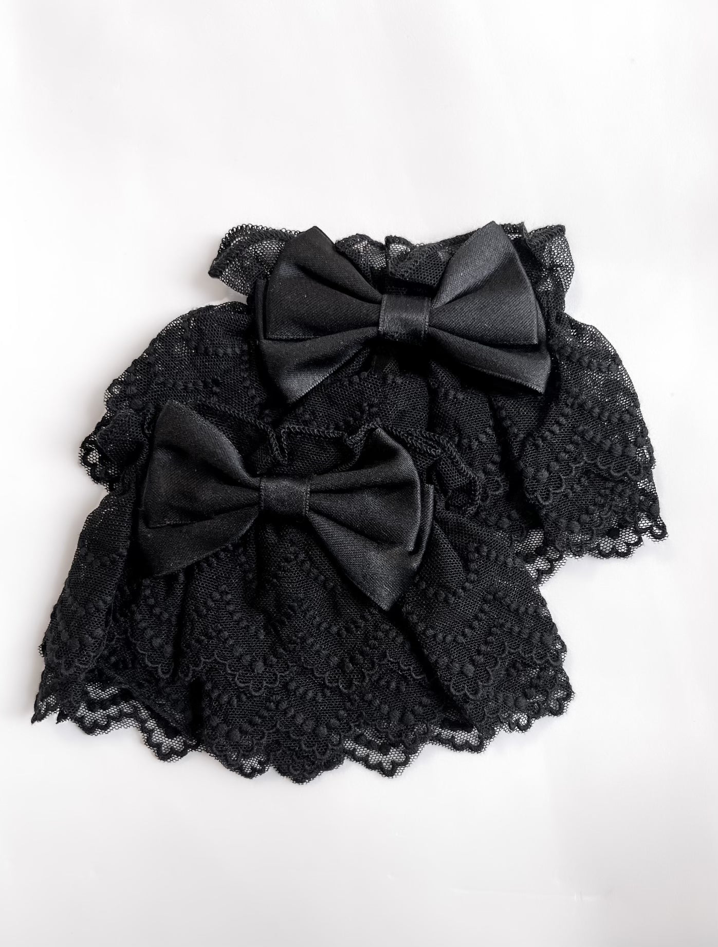 RUNWAY WORN: Onegaishi Shop: Sweetie Ribbon Wristcuffs