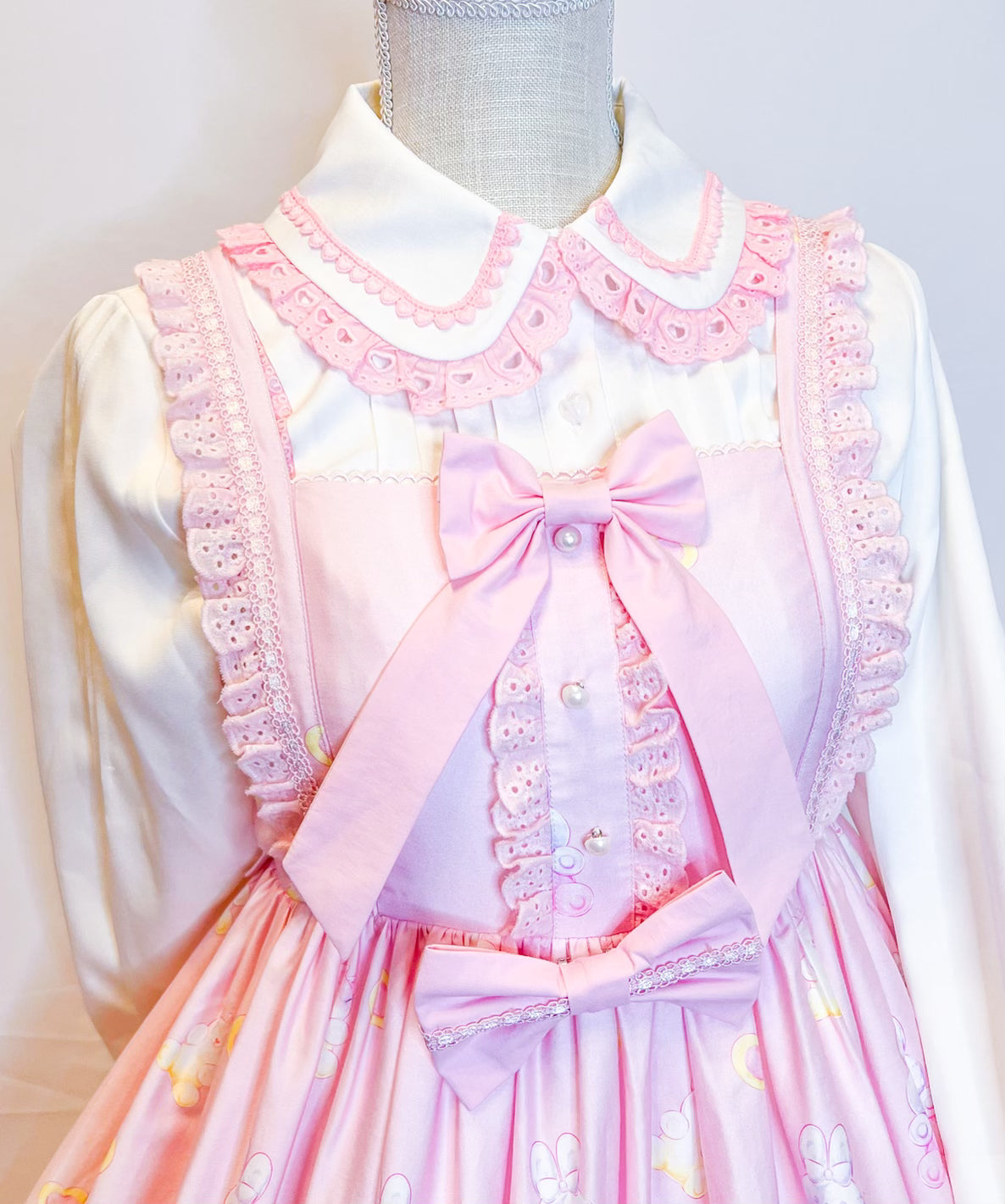 RUNWAY SAMPLE: Onegaishi Shop Gummy Sweets Surprise Special Set