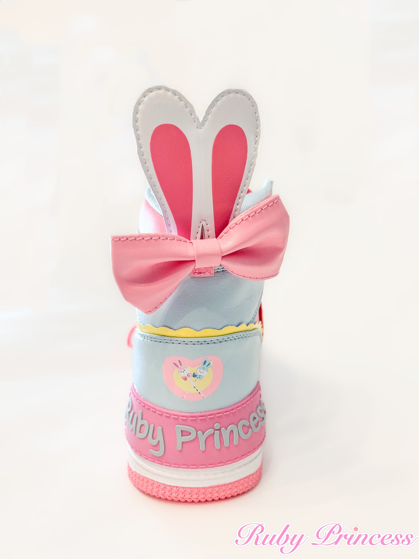 DISPLAY SAMPLE: Ruby Princess Peter Rabbit Sneakers