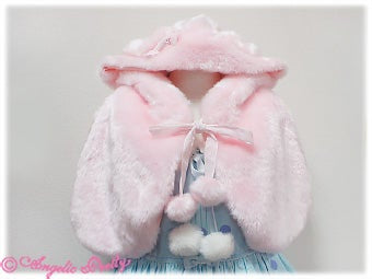 Angelic Pretty snow rabbit fur cape in pink